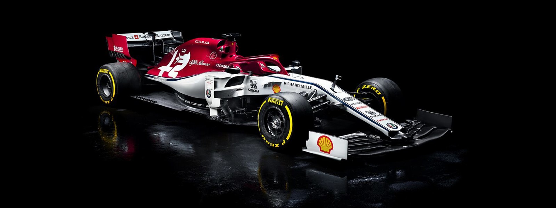 Front view of the 2019 Alfa Romeo C38
