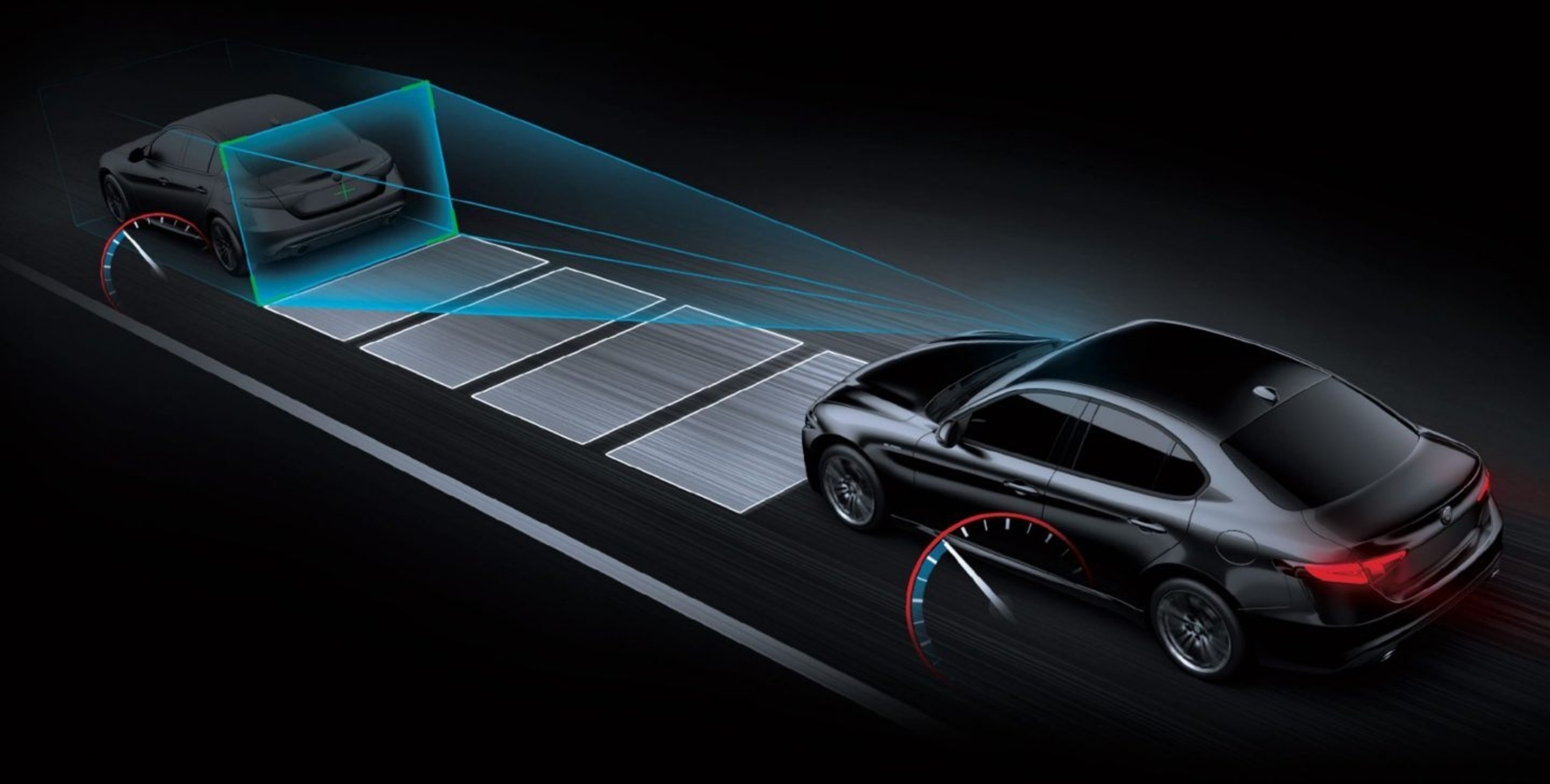 The sensors on the 2021 Alfa Romeo Giulia Quadrifoglio monitoring the area ahead, detecting a vehicle.