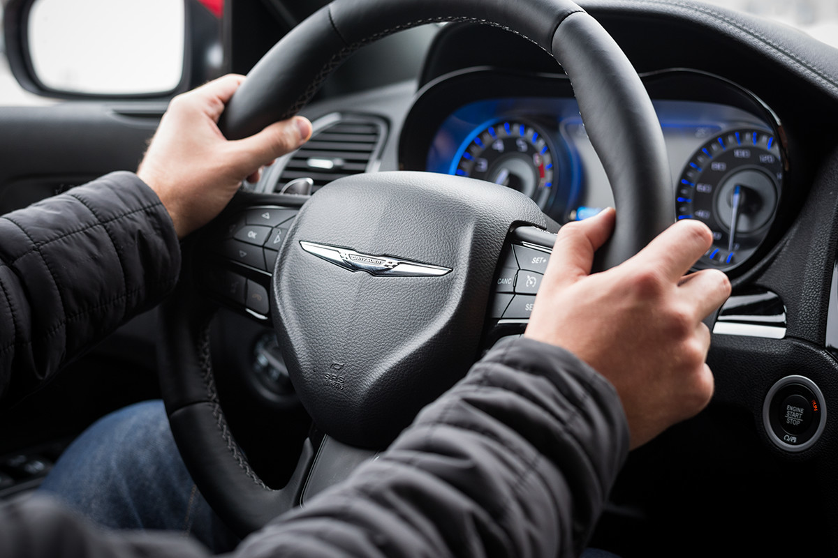 2019 Chrysler 300 with electric power steering