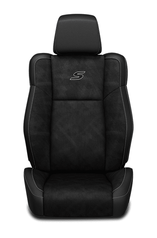 2019 Chrysler 300 Nappa Leather-faced black seats with light diesel accent stitching