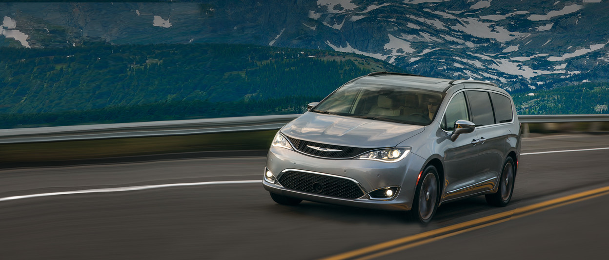 Chrysler Pacifica 2018 Exterior Billet Metallic