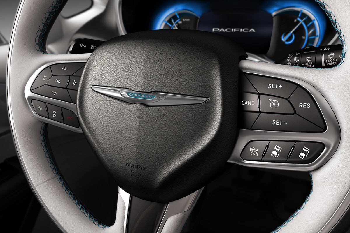 Caractéristique de sécurité de la Chrysler Pacifica Hybrid 2018 - régulateur de vitesse adaptatif