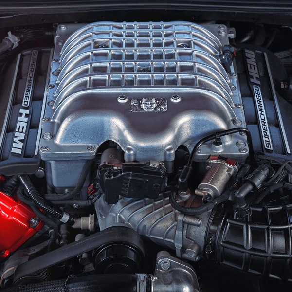 Moteur V8 HEMI<sup>MD</sup> SRT<sup>MD</sup> Demon de 6,2 L suralimenté