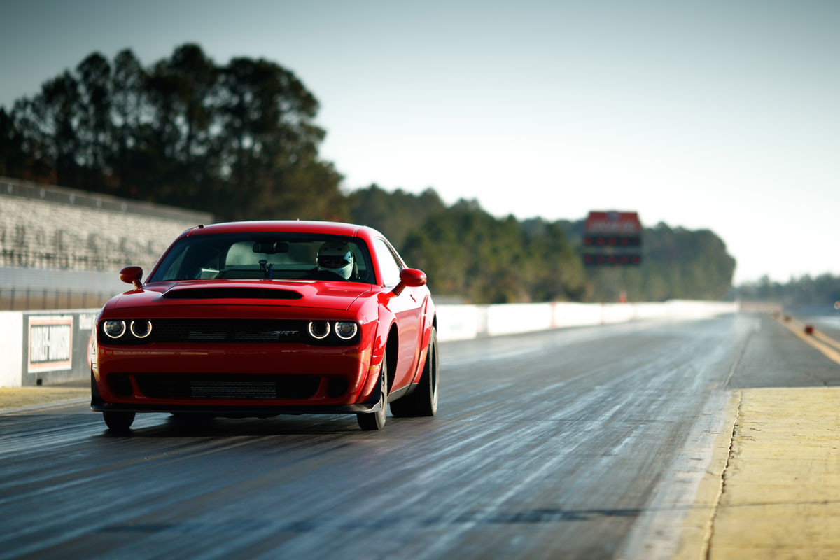 Caractéristiques de la Dodge Challenger 2018 – Maîtrise de la conduite