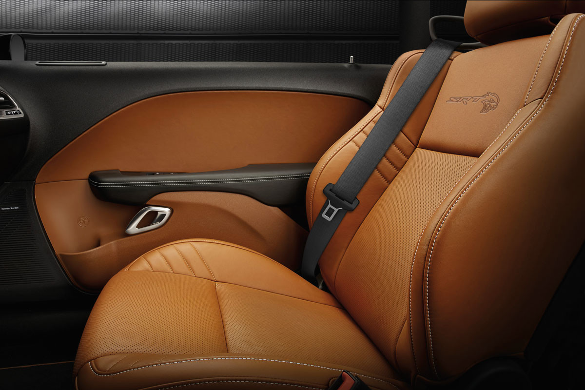 Caractéristiques de la Dodge Challenger 2018 – Habitacles personnalisés de calibre mondial