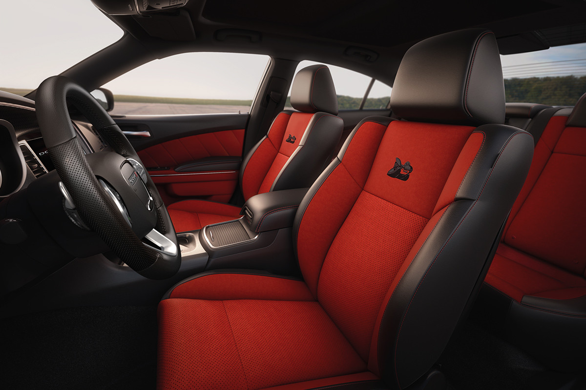 2019 Dodge Charger interior seating selection