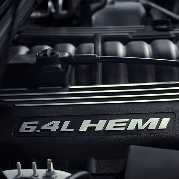 6.4L HEMI<sup>®</sup> VVT V8