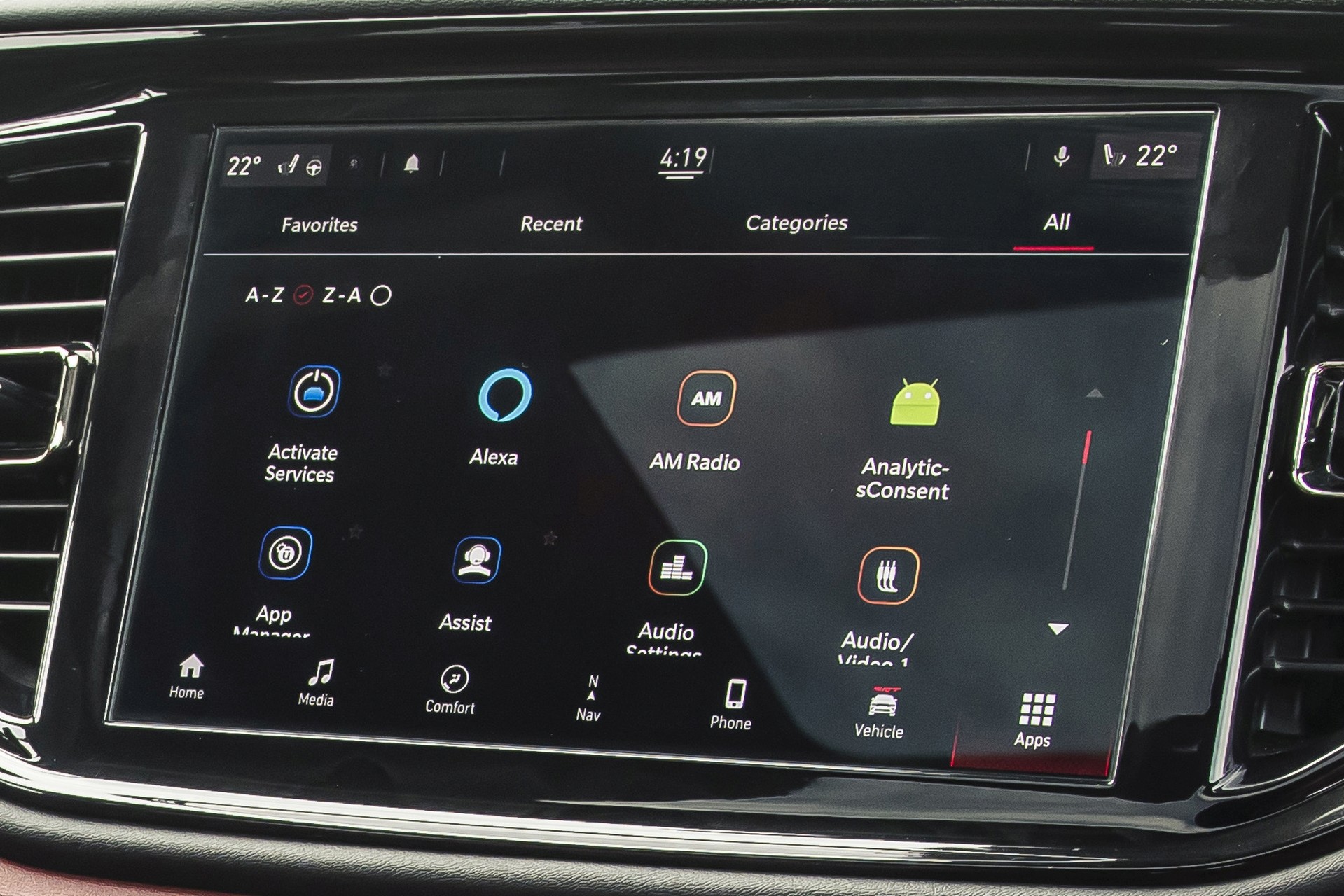 Écran du système Uconnect 5 du Dodge Durango 2021 avec Alexa.