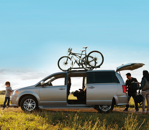 2019 Dodge Grand Caravan sideview view in Silver