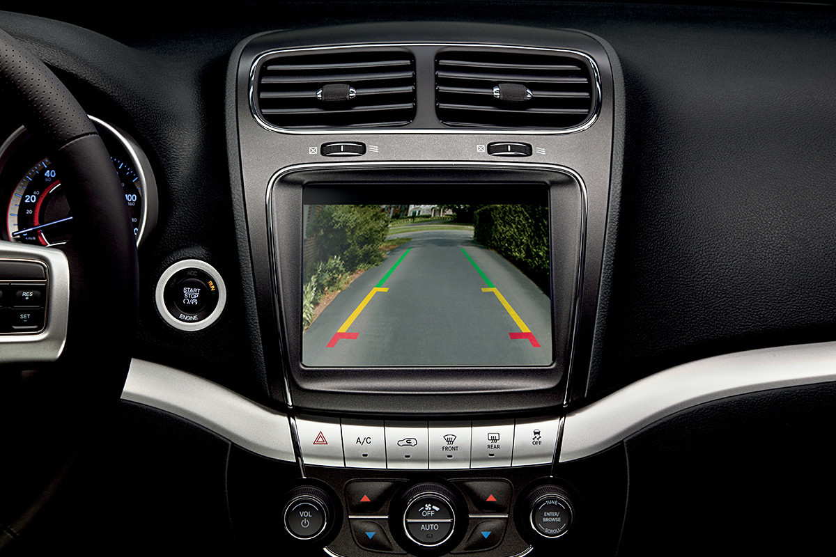 2018 Dodge Journey navigation with back up camera
