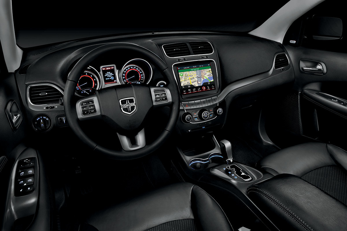 2018 Dodge Journey Uconnect 3 innovative multimedia features