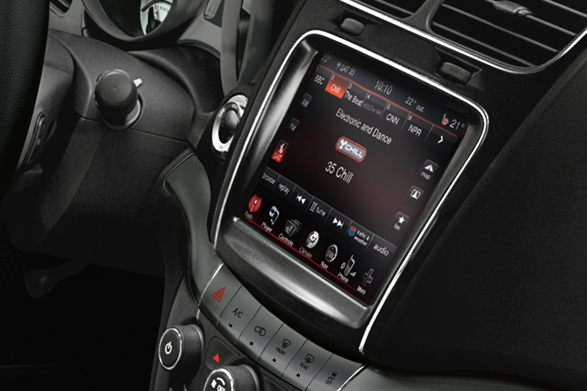 Vue du siège avant du Dodge Journey 2020