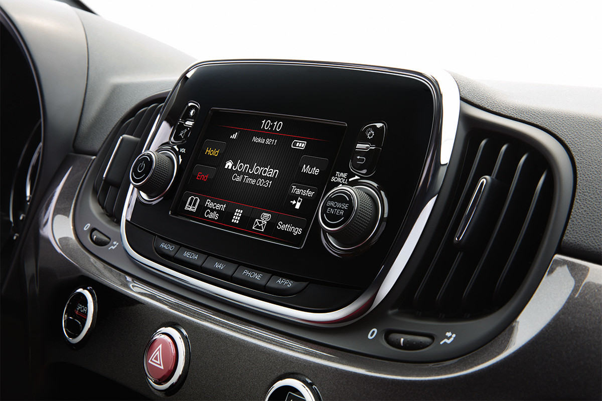 UConnect multimedia centre for the 2019 FIAT® 500.
