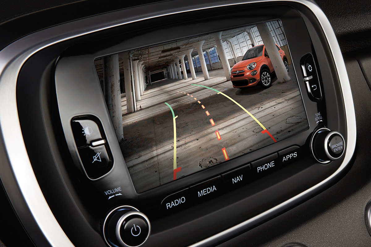 Multisegment FIAT 500X 2018 – caméra de recul ParkView