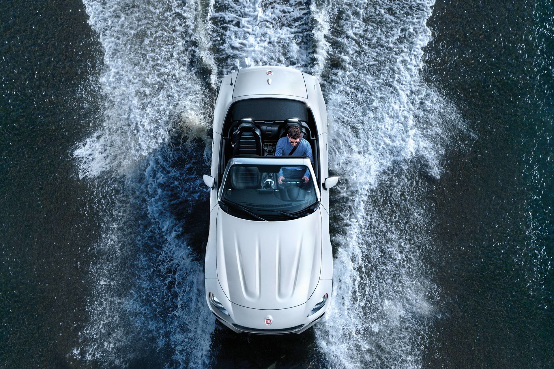 FIAT 124 Spider Roadster 2018 – galerie de l’extérieur : vue de dessus, illustrée en blanc