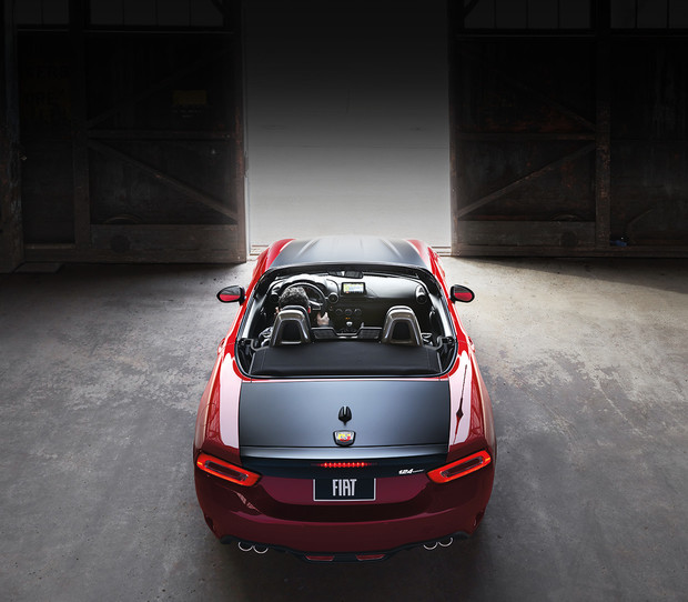 FIAT 124 Spider Roadster 2018 – vue de dessus, toit ouvert