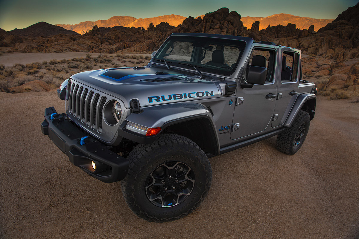 2021 Jeep Wrangler 4xe parked in the desert at sunset