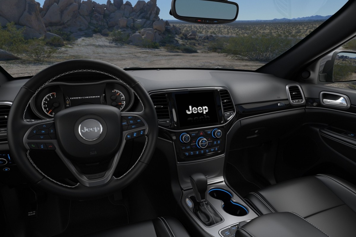 8.4-INCH TOUCHSCREEN 2021 Uconnect multimedia system with an 8.4-inch touchscreen.
