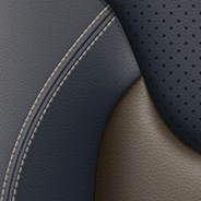 Nappa leather-faced with perforated inserts – Indigo Blue/Jeep<sub>®</sub> Brown with Pearl accent stitching