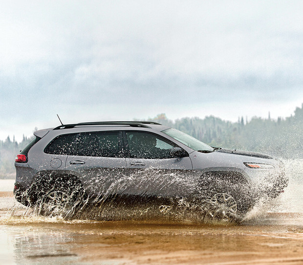 jeep cherokee 2018 – photo panoramique