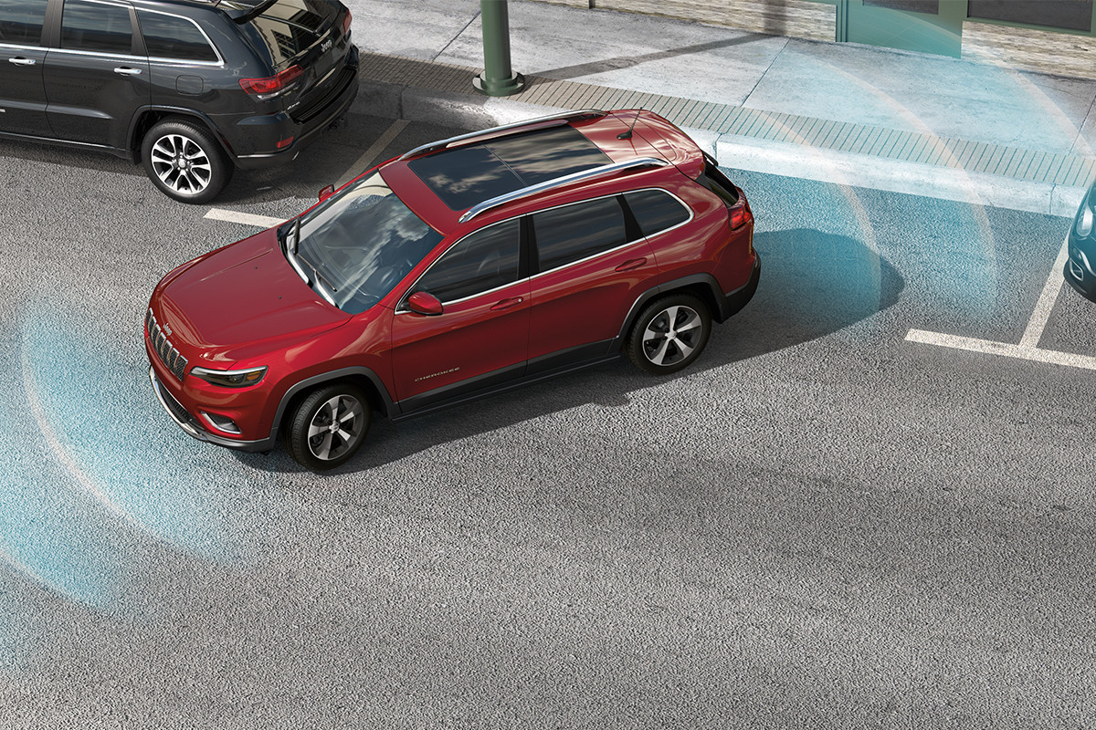 Jeep Cherokee 2019 automated parking assistance system