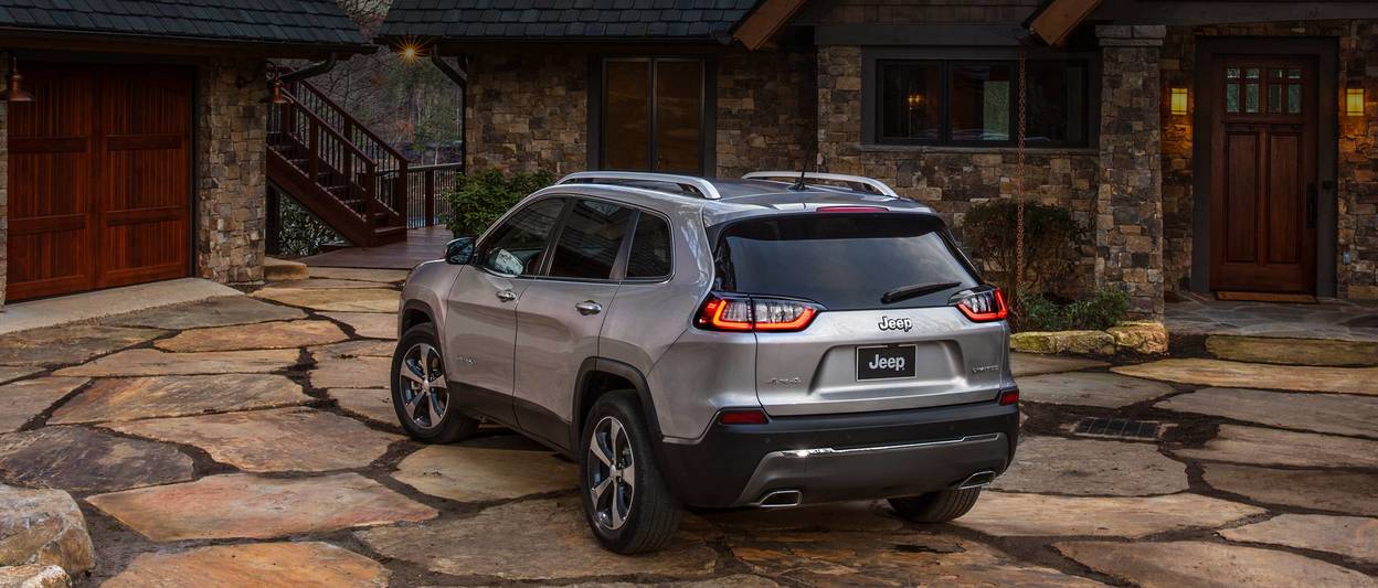 Redefine possibility Jeep Cherokee 2019 silver