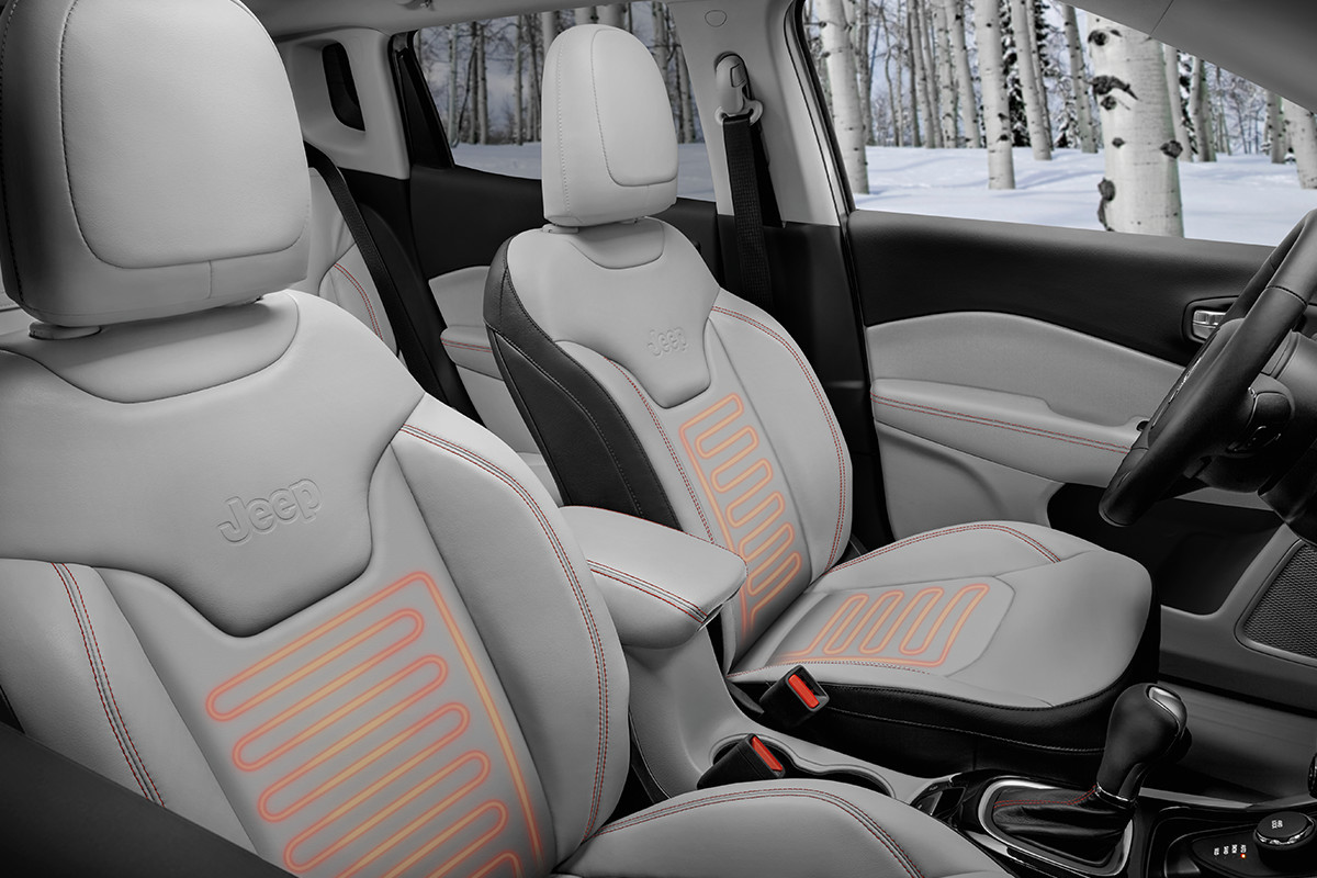 Jeep Compass 2019 gris montrant la mise en image des sièges chauffants