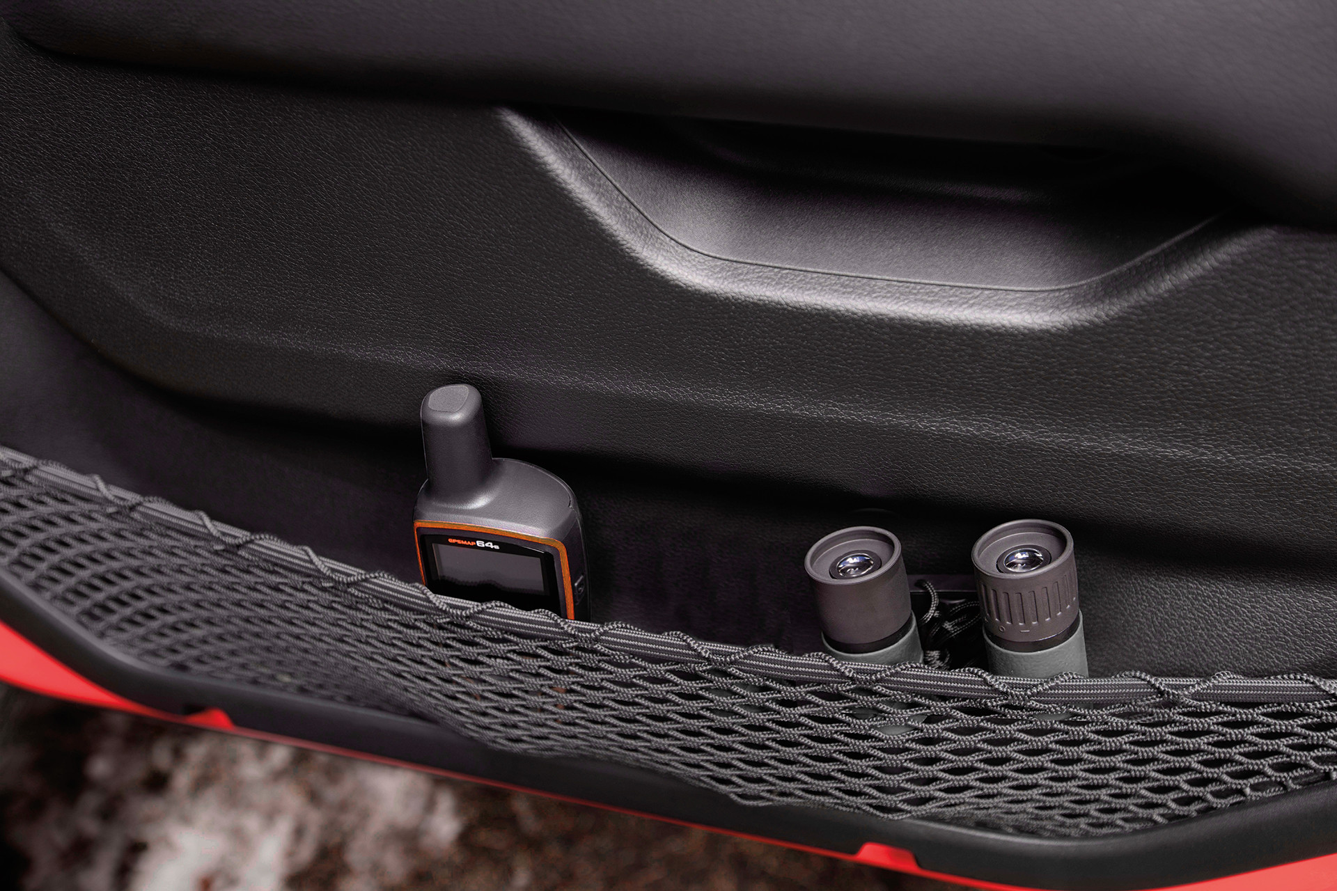 Close up of the mesh pockets inside the 2022 Jeep Gladiator.