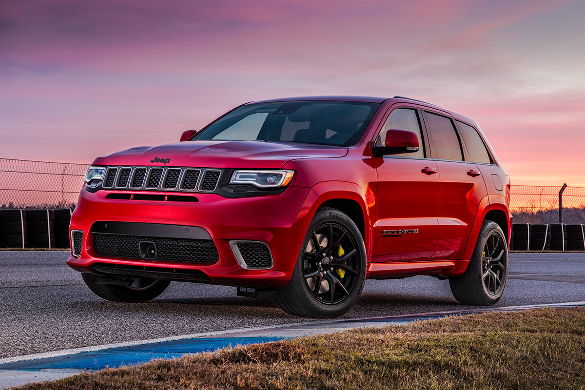 VUS Jeep Grand Cherokee Trackhawk 2018 – calandre à sept fentes
