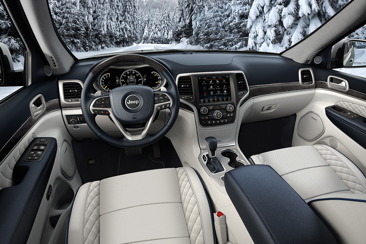VUS Jeep Grand Cherokee 2018 – habitacle luxueux