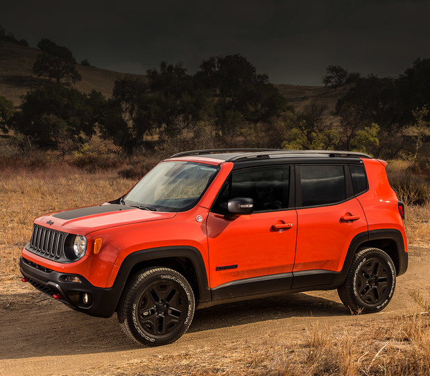 2018 Jeep Renegade SUV 4x4 off-roading