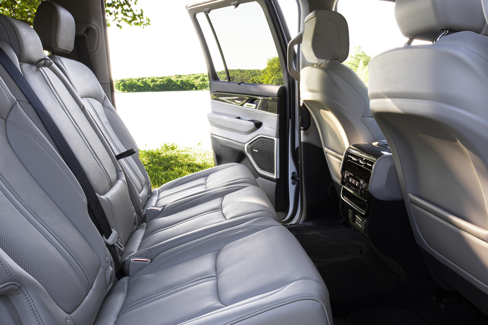 The interior of a 2022 Wagoneer showcasing the second-row seats.