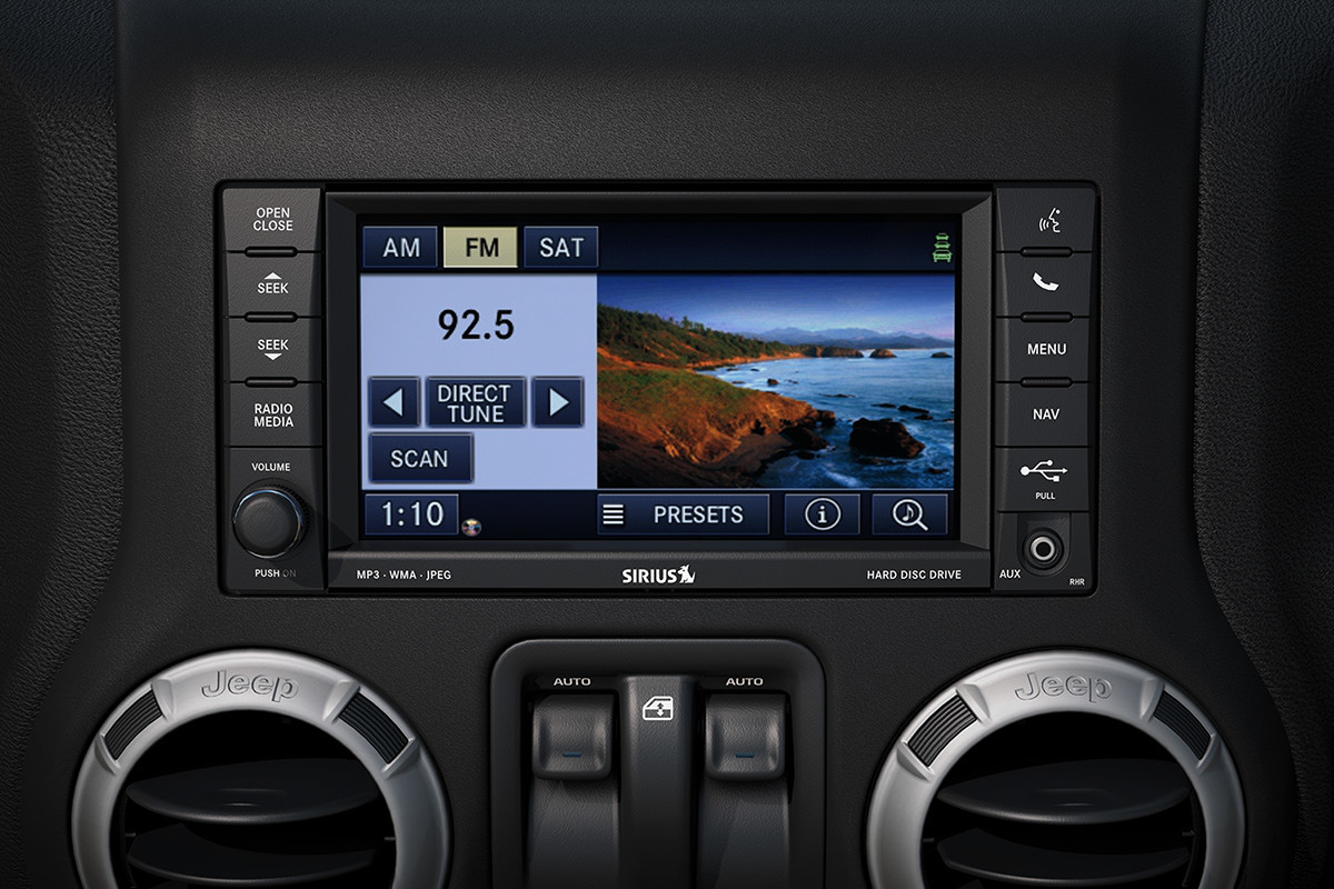 Jeep Wrangler 2018 Multimedia Centres