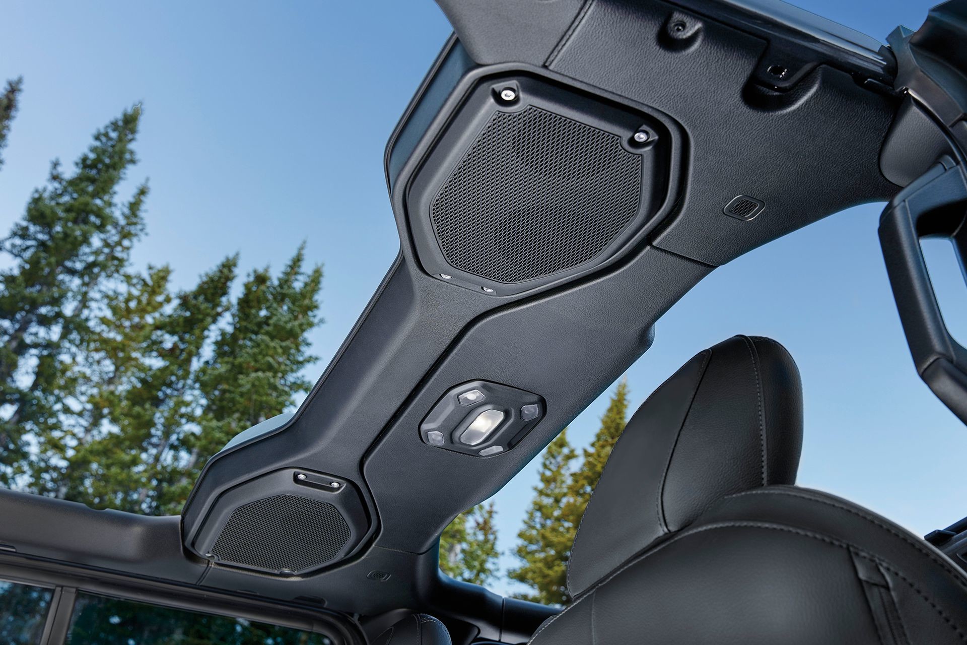 2018 Jeep Wrangler JL Alpine Premium Audio System overhead soundbar