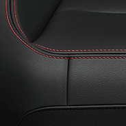 Garnitures à dessus en cuir avec logo <span class="unbr">Rubicon<sup>MD</sup></span> brodé – noir