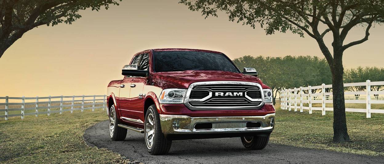 2018 RAM 1500 front grille