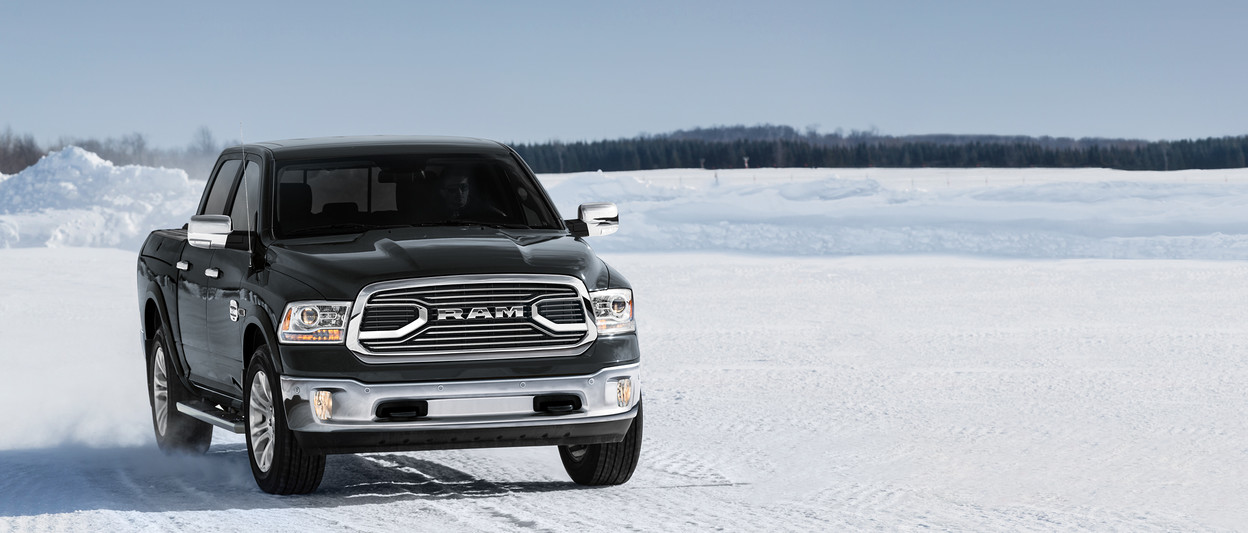 2018 RAM 1500 front grille