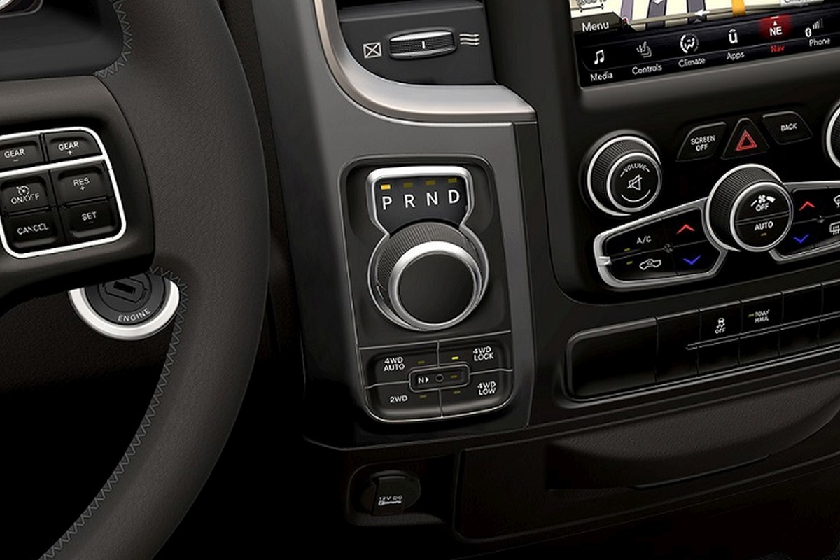Close up view of the Electronic Rotary Dial Shifter of the 2020 Ram 1500 Classic