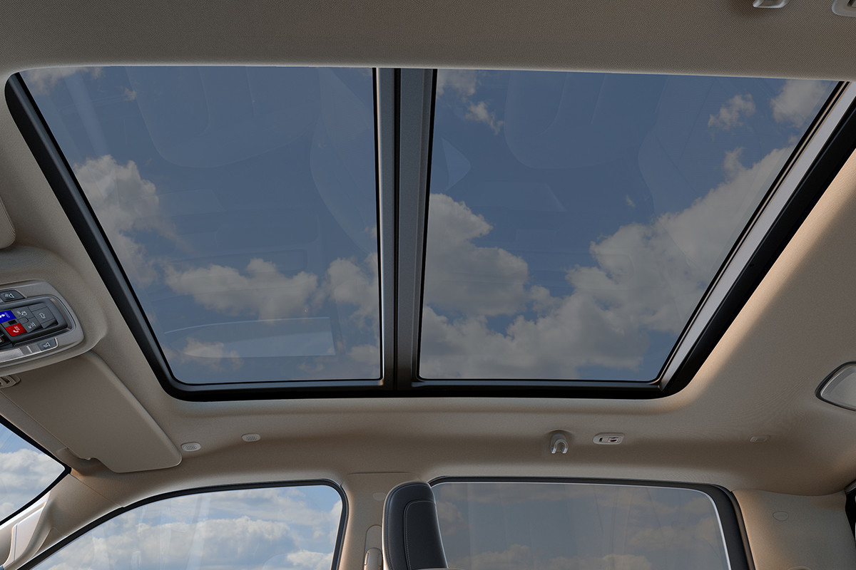 2019 Ram 1500 dual pane sunroof