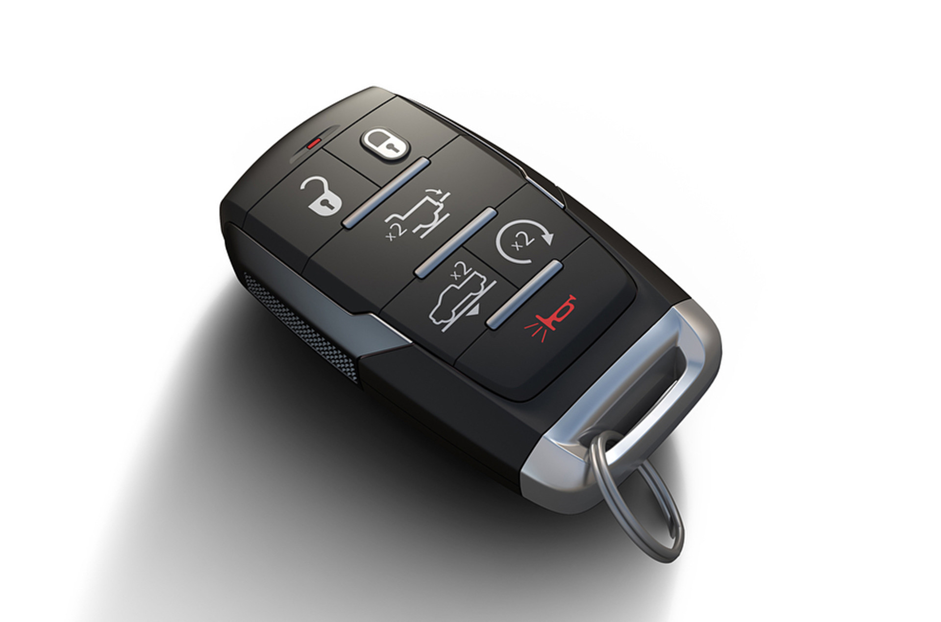 The remote smart key fob of the 2019 Ram 1500