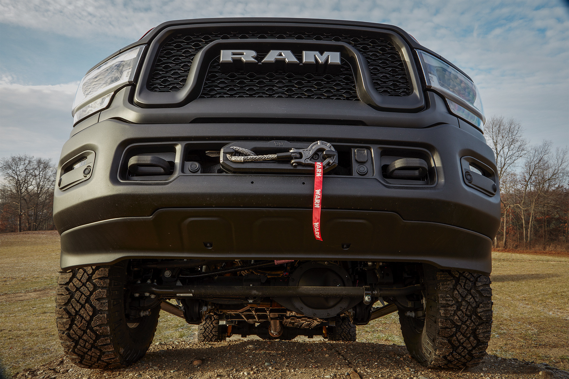 Gros plan de la suspension avant Ram Articulink du nouveau Ram 2500 2019