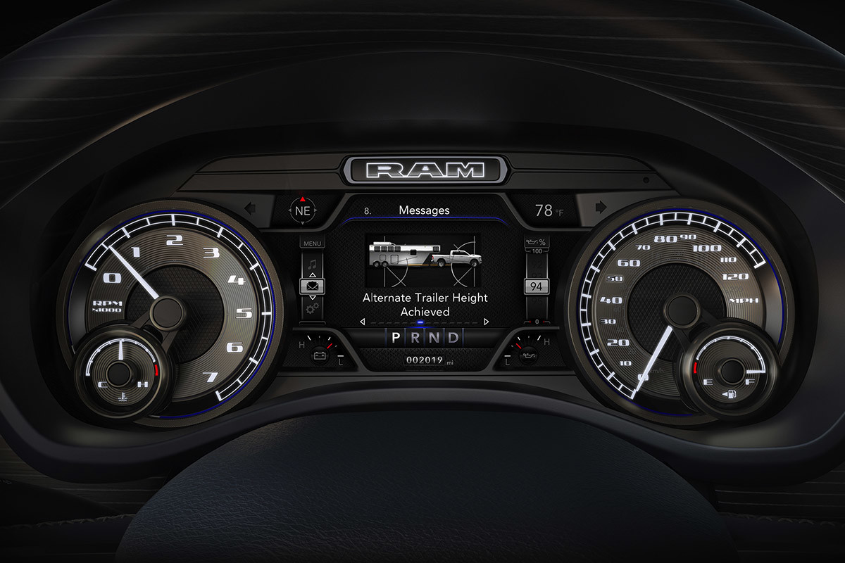 Fully customizable 7 inch full colour in cluster display of the 2020 Ram 2500