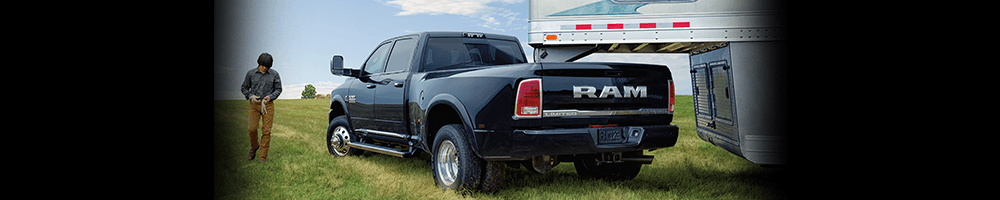 Best-in-class fifth-wheel towing up to 30,000 lb (13,608 kg)