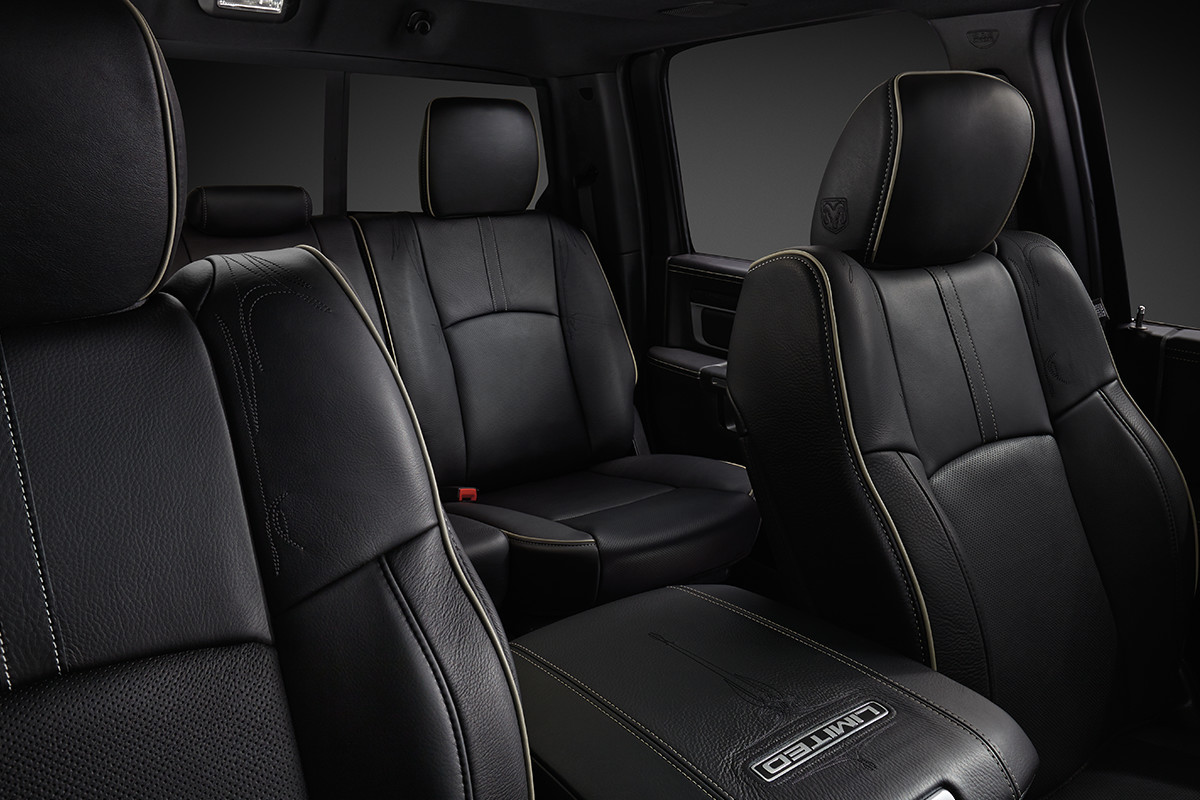 2018 RAM 3500 truck work-grade vinyl seats