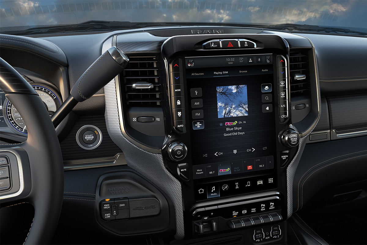 Close up of the Uconnect 5 System’s radio feature on the 2022 Ram 3500