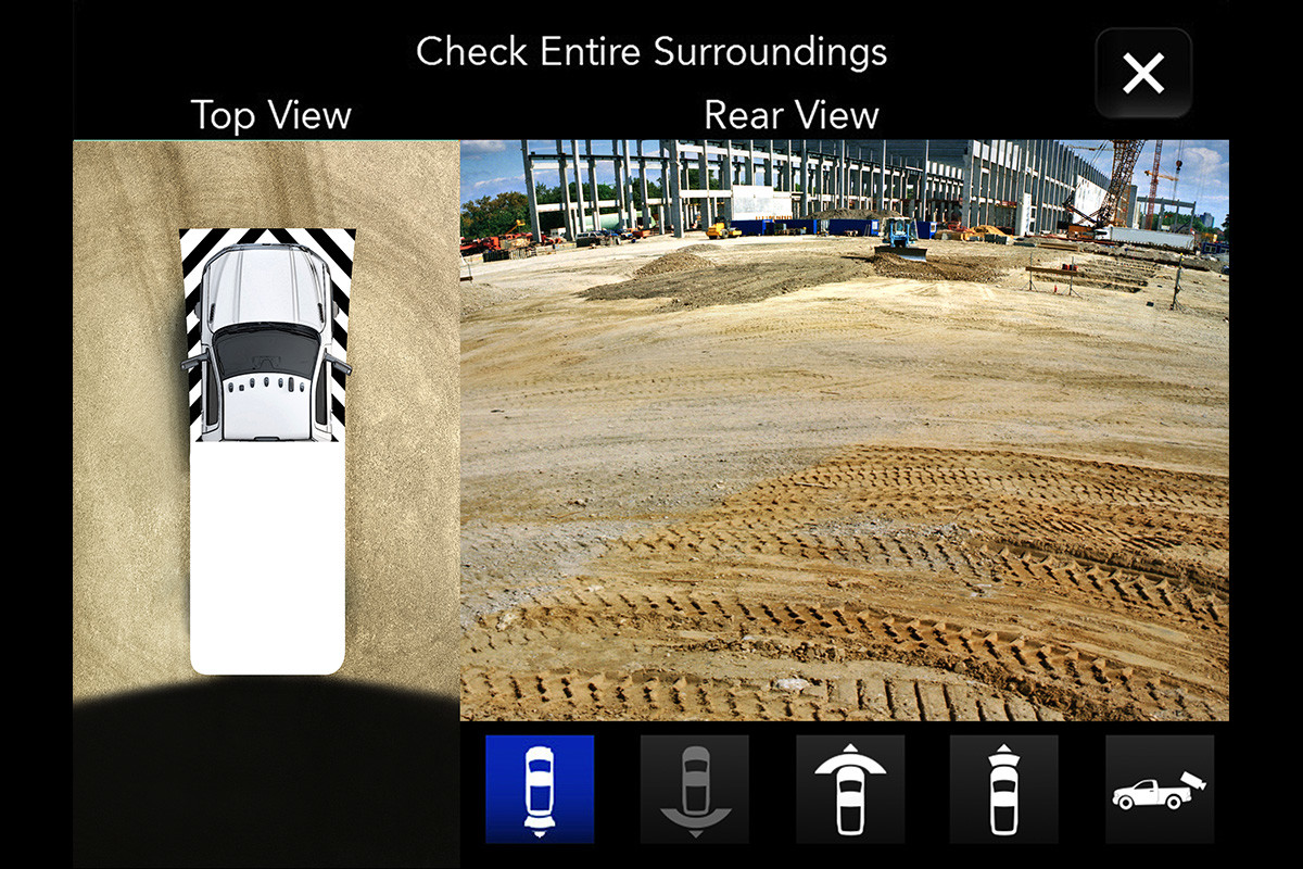 Class-Exclusive 270-degree Surround View Camera of the 2020 Ram Chassis Cab