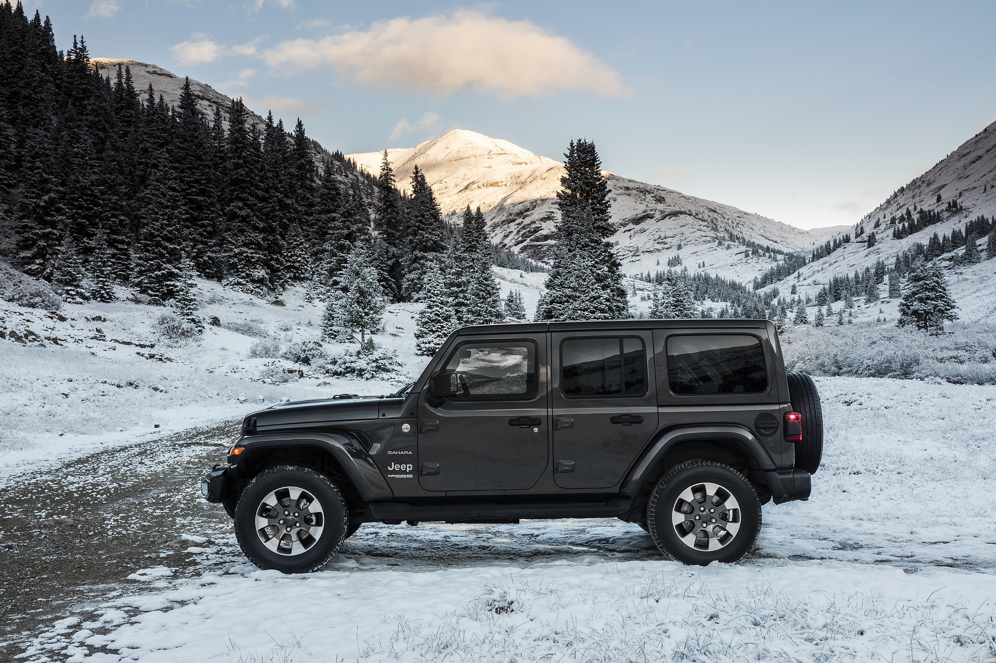 Five Tips for Winter Driving | Jeep Canada