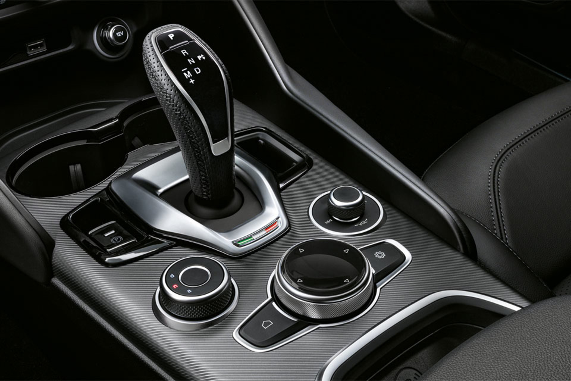 Close-up of the drive mode system (DNA) panel in the 2025 Alfa Romeo Giulia.