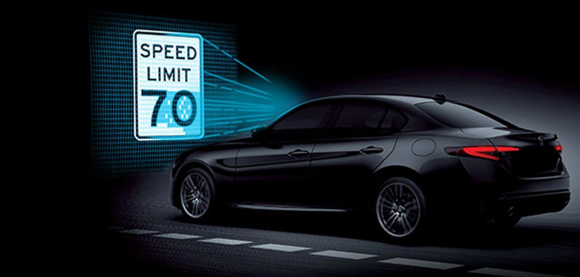 Picture illustrating the Intelligent Speed Assist system in the 2025 Alfa Romeo Giulia.