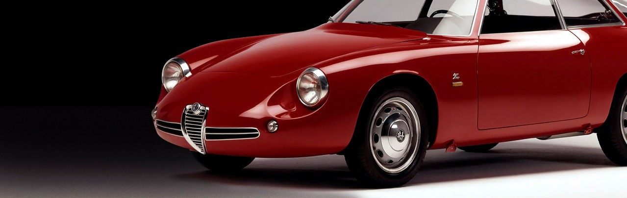 Voiture ancienne Alfa Romeo Giulietta SZ 1960 en rouge